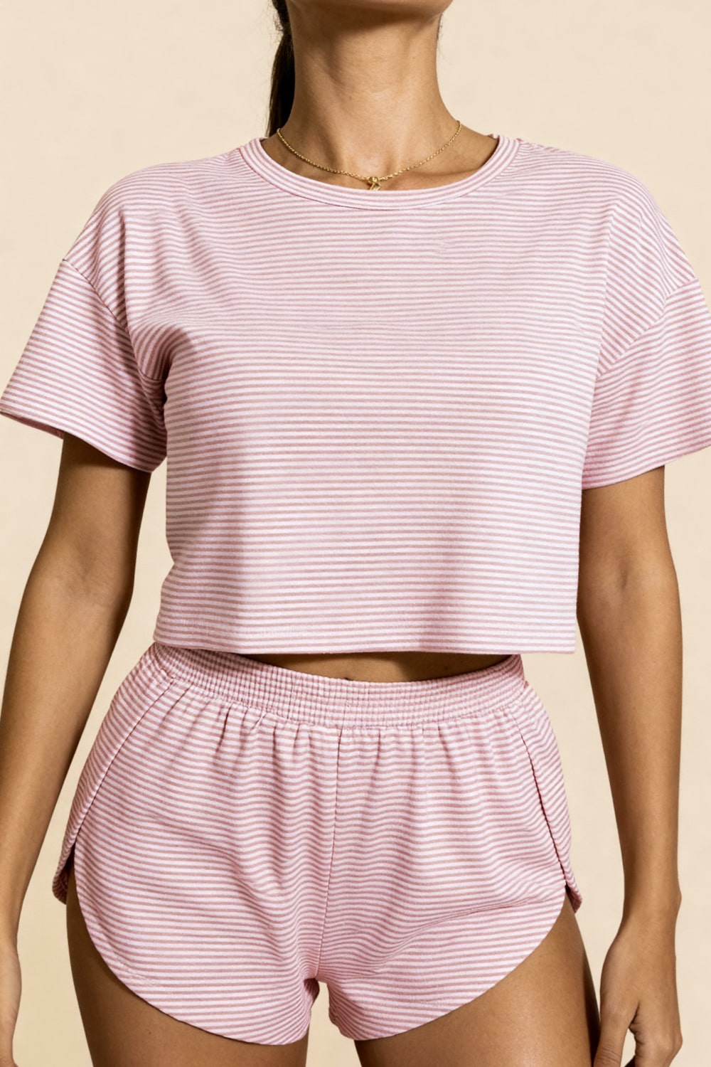 Ensemble short à fentes et crop top Carmen Rose